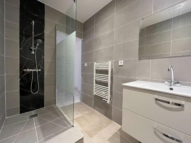 Location Appartement 3 pièces 66m²