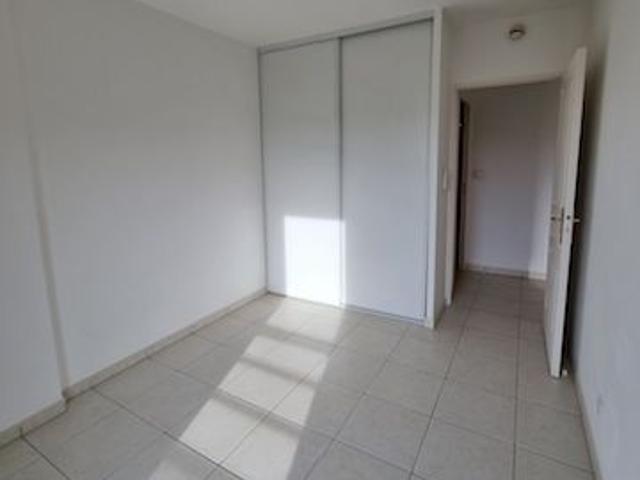 Location Appartement 3 pièces 66m²