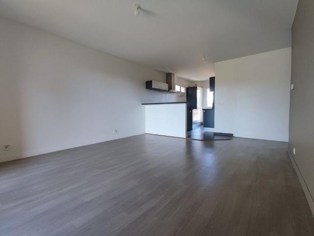 Location Appartement 3 pièces 66m²