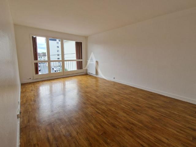 Location Appartement 3 pièces 66m²