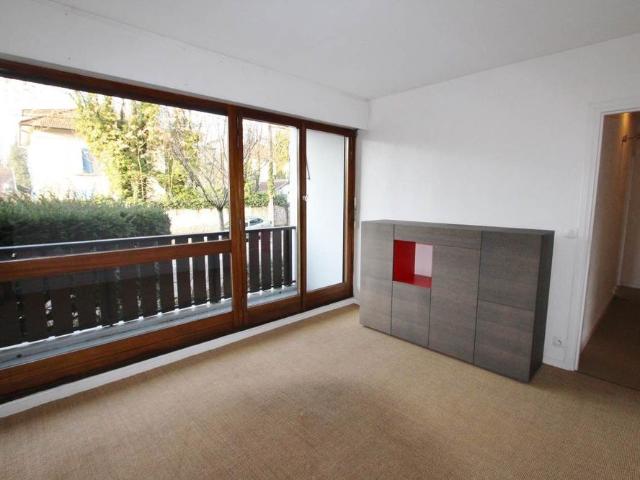 Location Appartement 3 pièces 66m² LA TRONCHE 38700