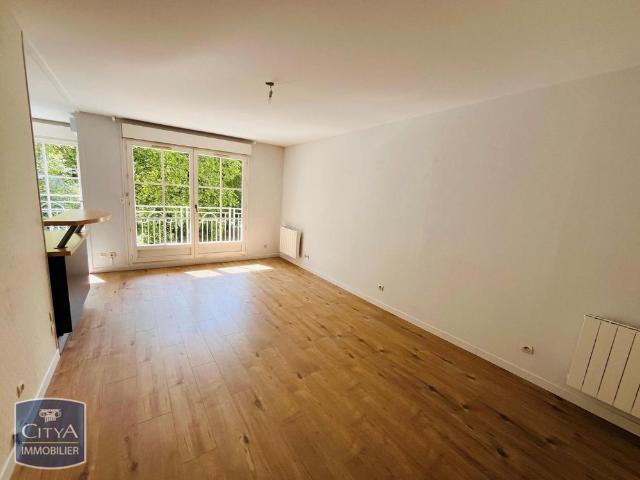 Location Appartement 3 pièces 66m² LILLE 59000