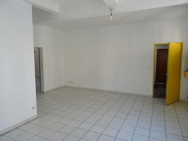 Location Appartement 3 pièces 66m² MONTPELLIER 34000