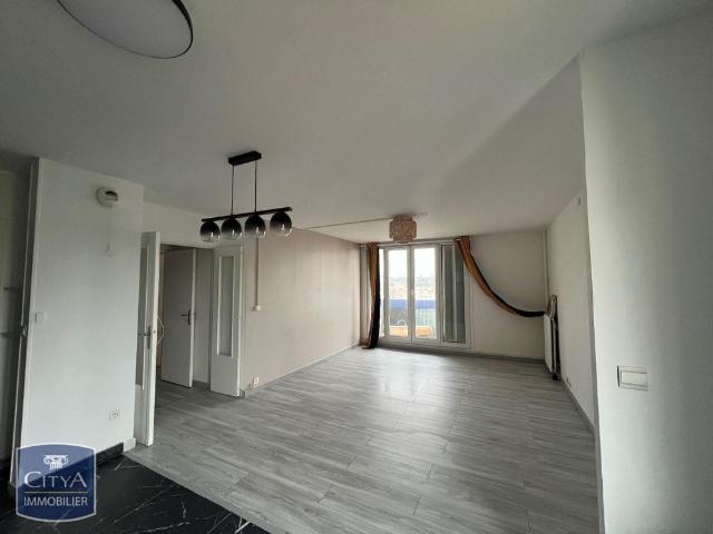 Location Appartement 3 pièces 66m² NEUILLY SUR MARNE 93330
