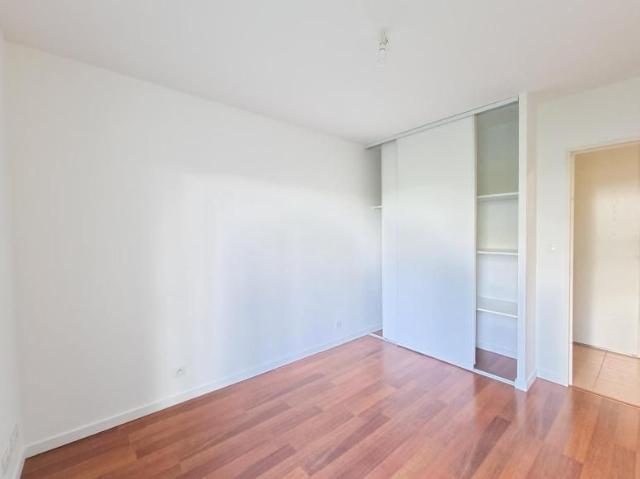 Location Appartement 3 pièces 66m² ST CYR SUR LOIRE 37540