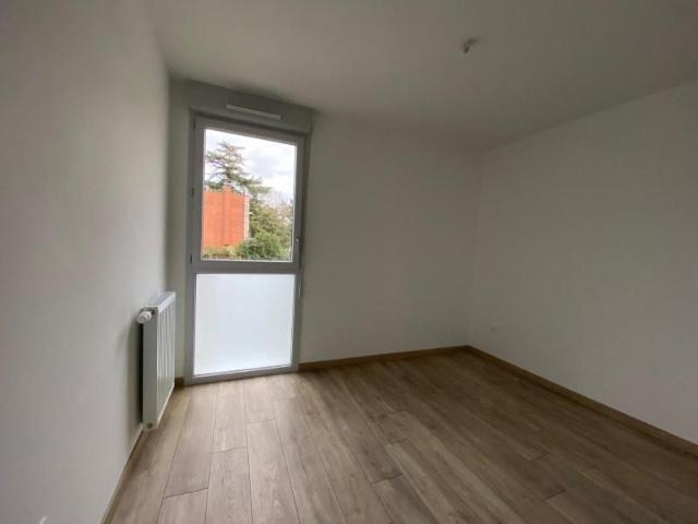 Location Appartement 3 pièces 66m² TOULOUSE 31100