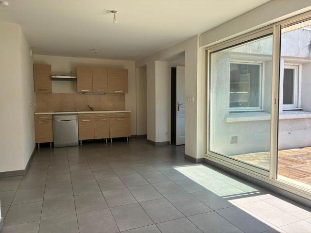 Location Appartement 3 pièces 66m² VALENCE 26000