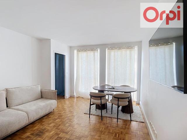 Location Appartement 3 pièces 68.58 m2 Choisy le Roi