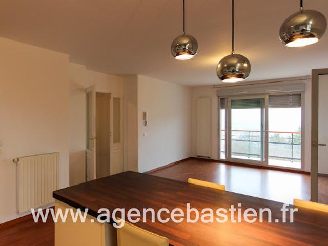 Location Appartement 3 pièces 68.67 m2 Gex