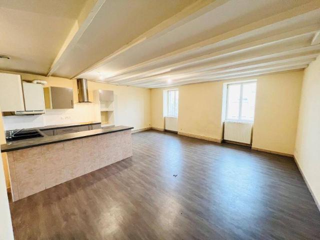 Location appartement 3 pièces 68.84 m² à Mâcon 71000 5 480 €