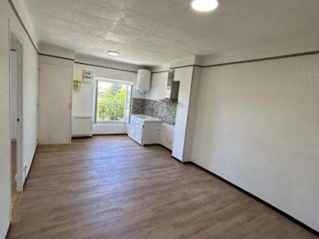 Location Appartement 3 pièces 68.85 m2 Peyrolles en Provence