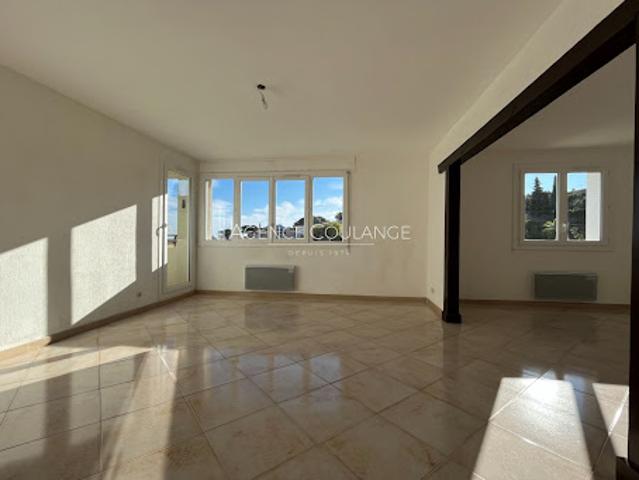 Location Appartement 3 pièces 68.95 m2 La Ciotat