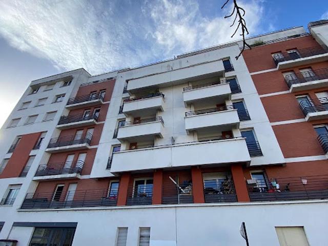 Location Appartement 3 pièces 68.96 m2 Saint Denis