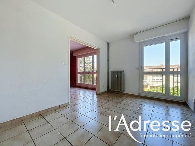 Location appartement 3 pièces, 68.00m², Metz