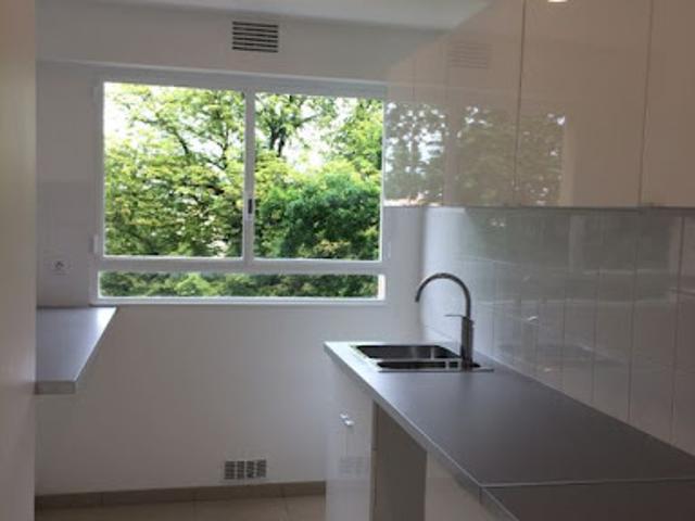 Location Appartement 3 pièces 68 m2 Chatillon