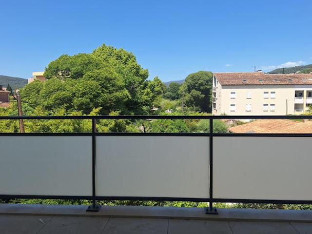 Location Appartement 3 pièces 68 m2 Draguignan