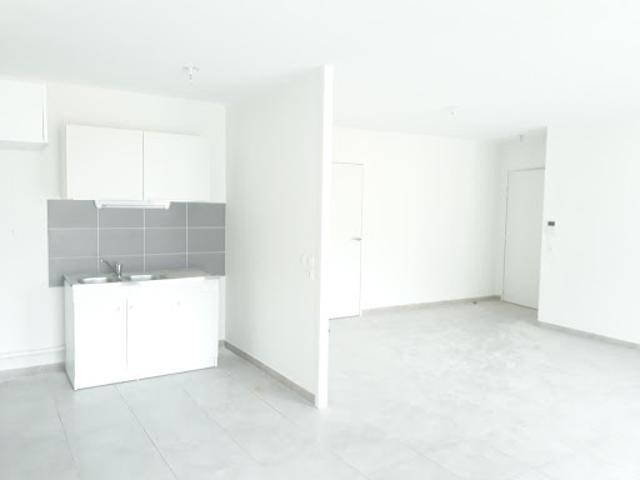 Location Appartement 3 pièces 68 m2 Saint egreve