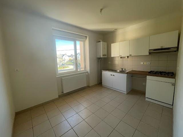 Location Appartement 3 pièces 68 m2 Sévérac le Château