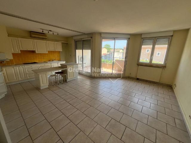 Location Appartement 3 pièces 68m²