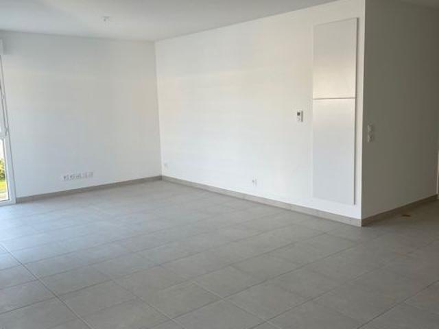 Location Appartement 3 pièces 68m²