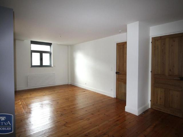 Location Appartement 3 pièces 68m² CAMBRAI 59400
