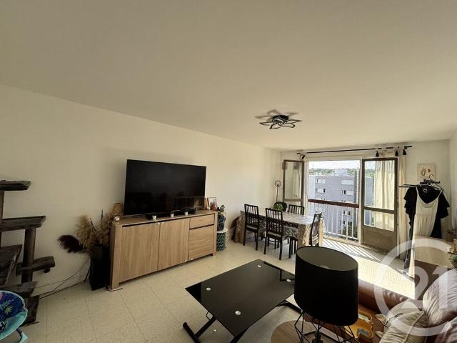 Location Appartement 3 pièces 68m² AVON 77210