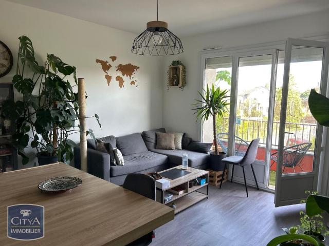 Location Appartement 3 pièces 68m² BOURG EN BRESSE 01000