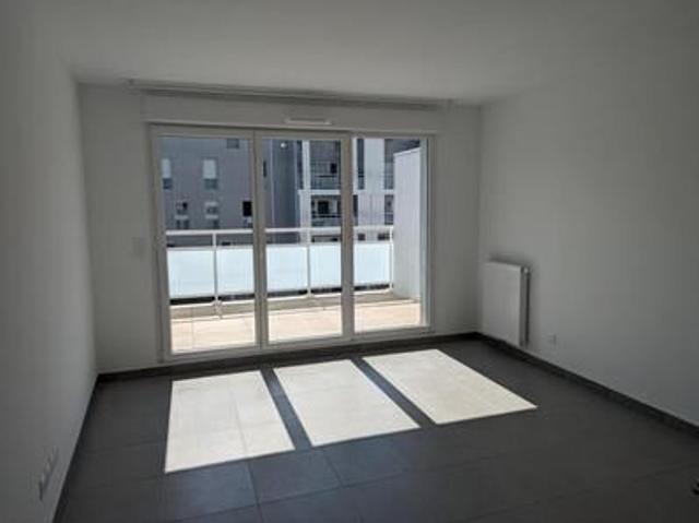 Location Appartement 3 pièces 68m² ISTRES 13800