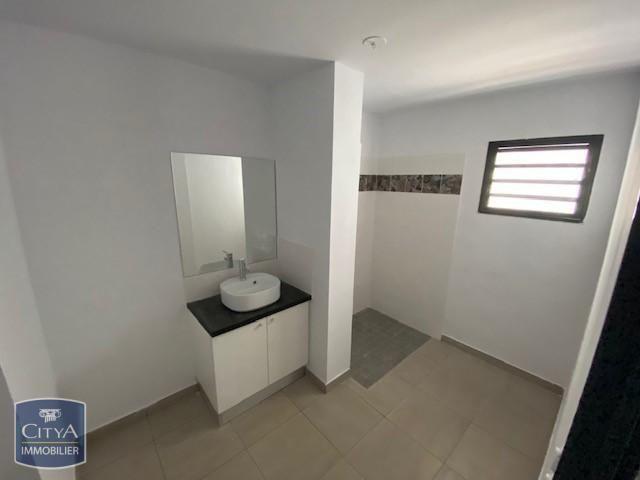 Location Appartement 3 pièces 68m² LA MONTAGNE 97417