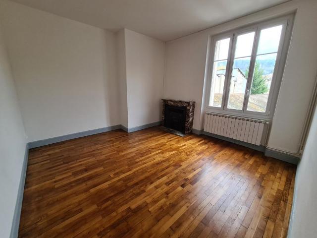 Location Appartement 3 pièces 68m² LE CREUSOT 71200