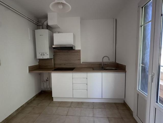 Location Appartement 3 pièces 68m² MONTPELLIER 34080