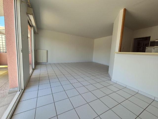 Location Appartement 3 pièces 68m² MACON 71000