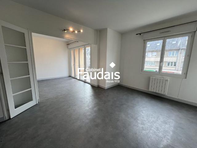 Location Appartement 3 pièces 68m² ST LO 50000
