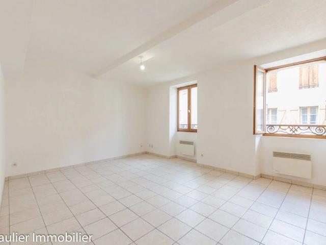 Location Appartement 3 pièces 68m² ST MARCELLIN 38160