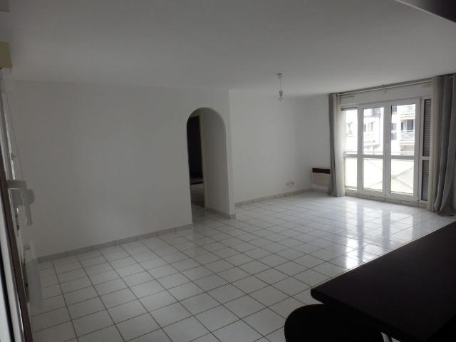 Location Appartement 3 pièces 68m² STRASBOURG 67000