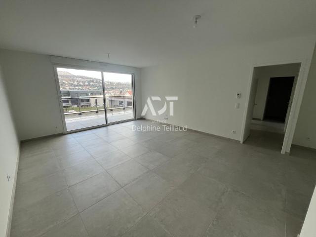 Location Appartement 3 pièces 68m² VOIRON 38500