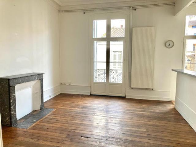 Location Appartement 3 pièces 6971 m2 Perigueux