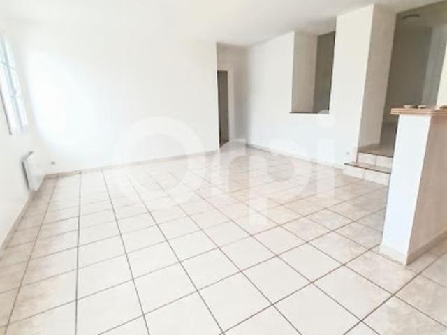 Location Appartement 3 pièces 69.46 m2 Lagny le Sec