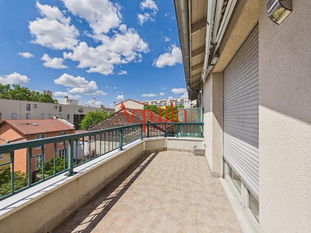 Location Appartement 3 pièces 69.61 m2 Villeurbanne