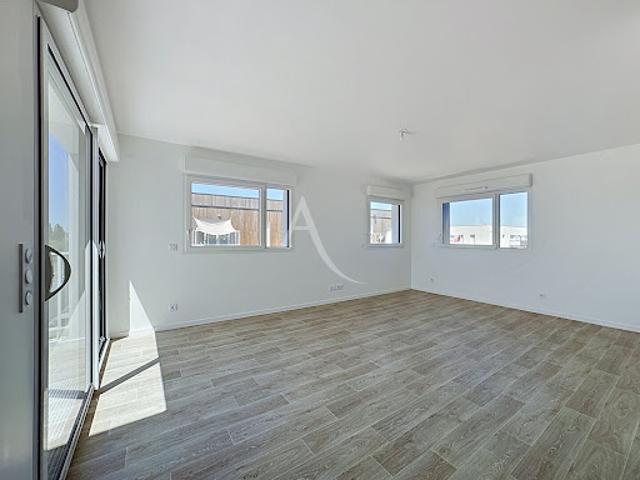 Location Appartement 3 pièces 69.69 m2 Laval