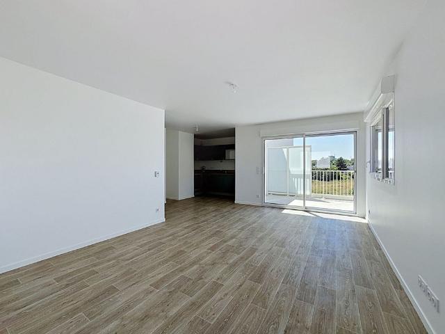 Location appartement 3 pièces, 69.69m², Laval