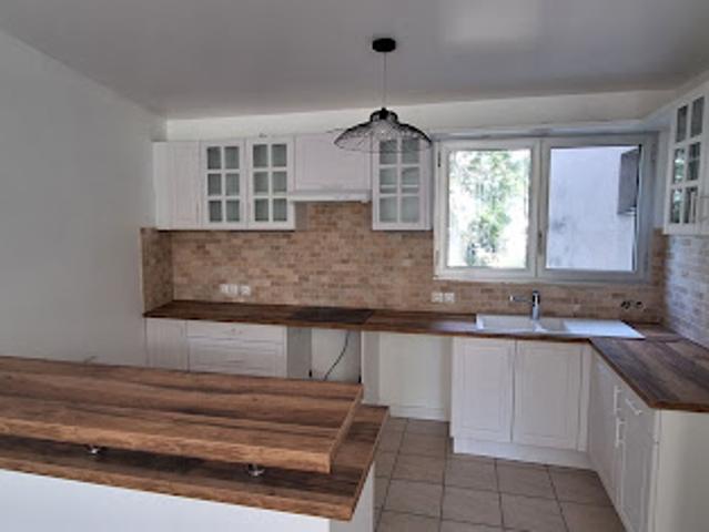 Location Appartement 3 pièces 69 m2 Cergy