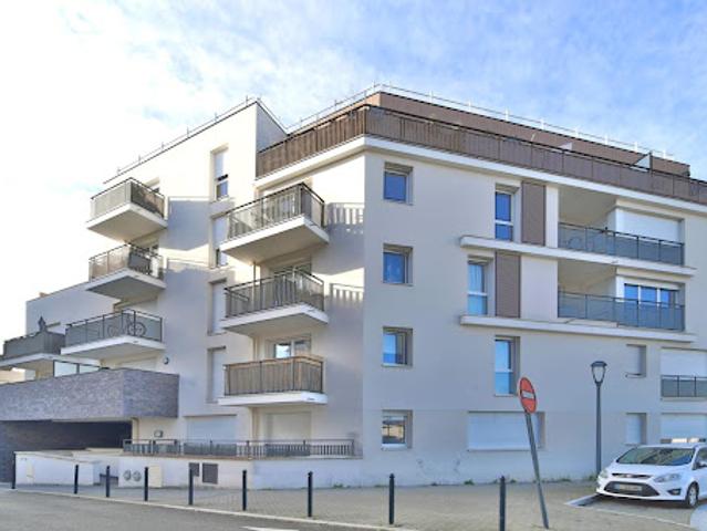 Location Appartement 3 pièces 69 m2 Fontenay le Fleury