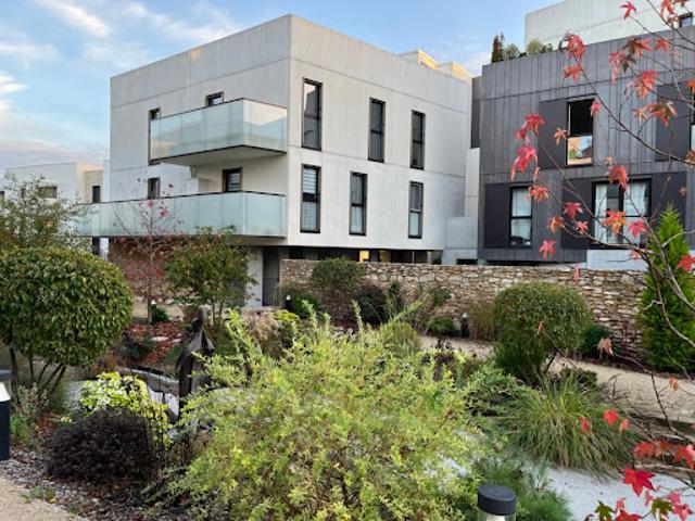 Location Appartement 3 pièces 69 m2 Le Chesnay Rocquencourt