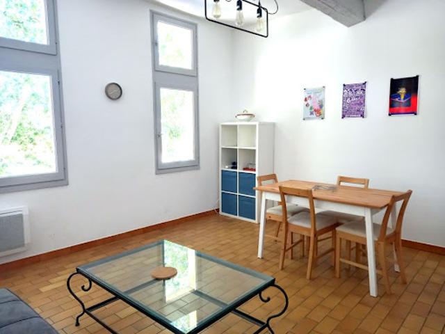 Location Appartement 3 pièces 69 m2 Mas thibert