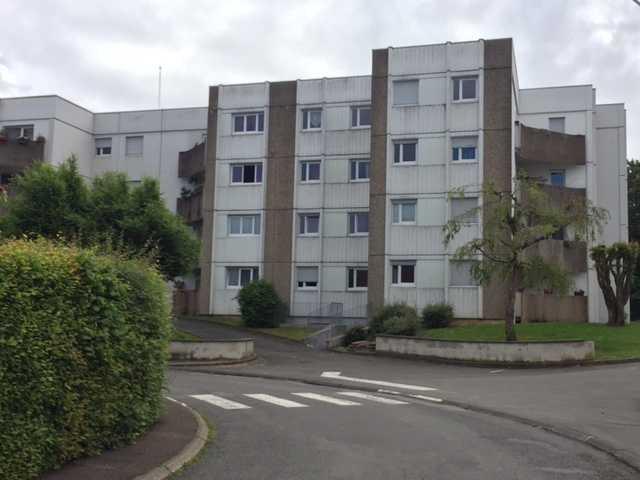 Location: Appartement 3 pièces 69 m2 – PONT DE ROIDE VERMONDANS