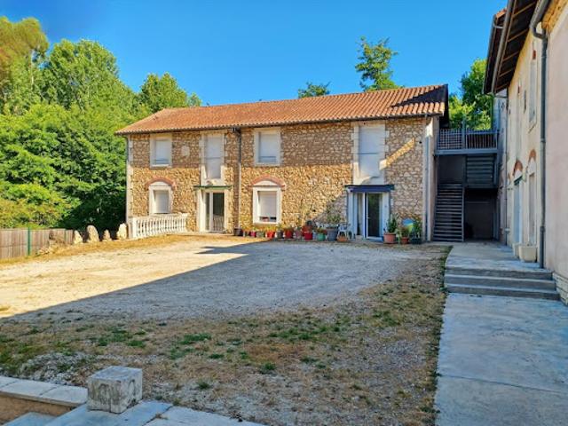 Location Appartement 3 pièces 69 m2 Razac sur l'Isle