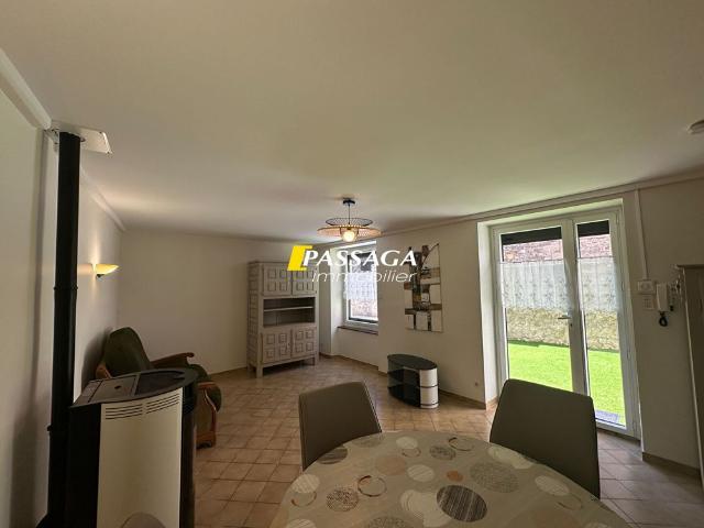 Location Appartement 3 pièces 69m²
