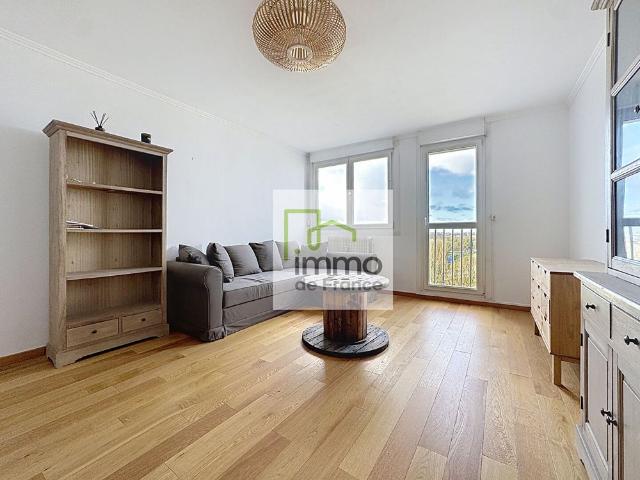 Location Appartement 3 pièces 69m²
