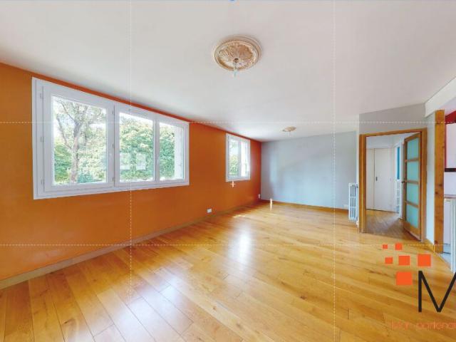 Location Appartement 3 pièces 69m²